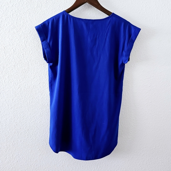 Express cobalt blue top size S petite V neckline cap sleeve - Picture 4 of 6